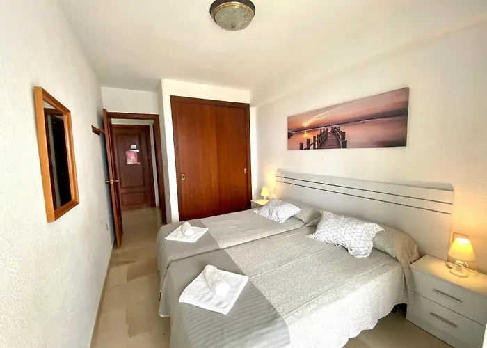 Los Gemelos 2 Sin Aire Acondicionado - Aloturin Benidorm