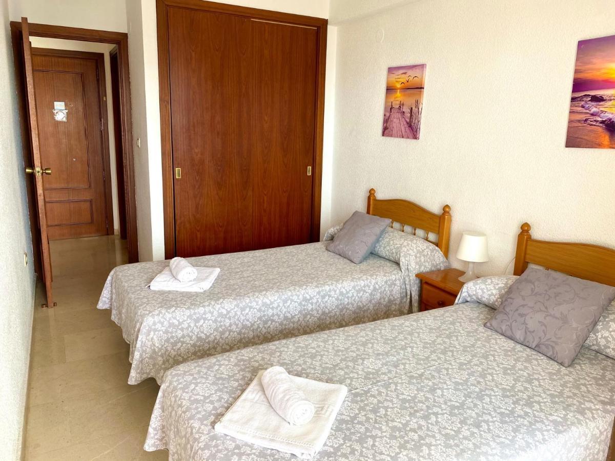 Gemelos 2 Sin Aire Acondicionado - Aloturin Apartamento *